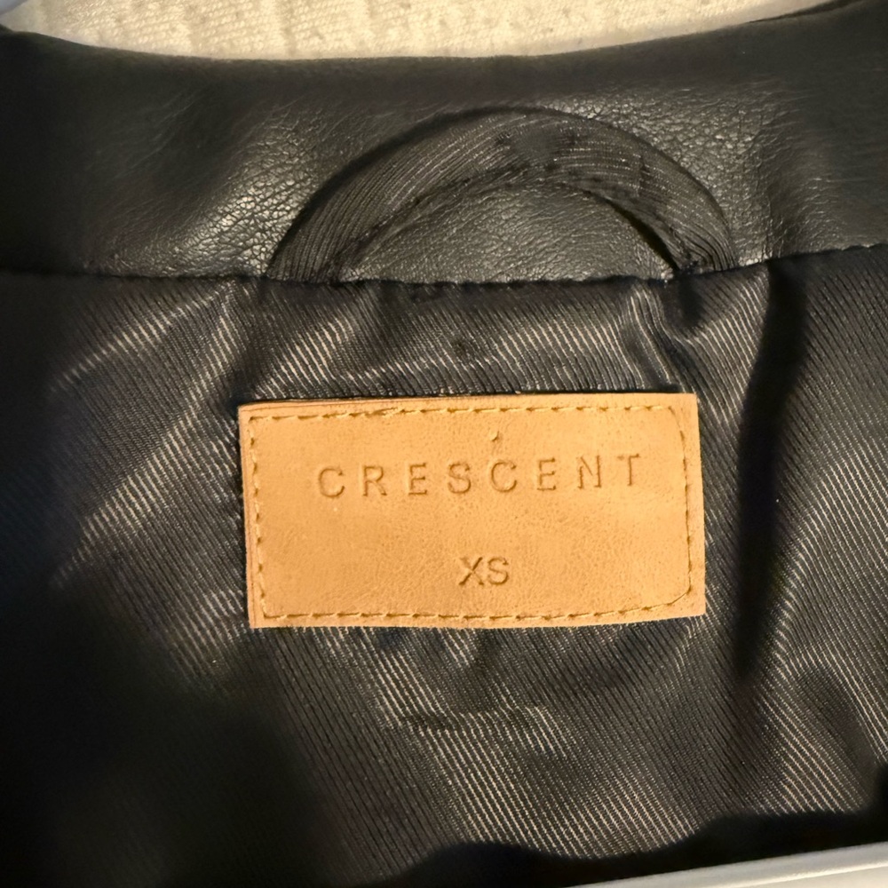 Crescent Black Men's Bag